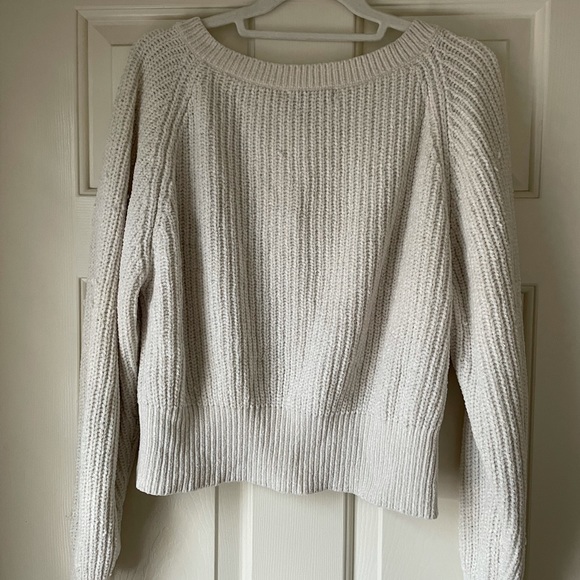 Urban Outfitters V-Neck Sweater - Picture 2 of 2